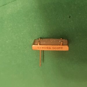 Single Kendra Scott earring